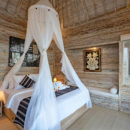 Helly'S Secret Garden Cottage Lembongan Exterior photo