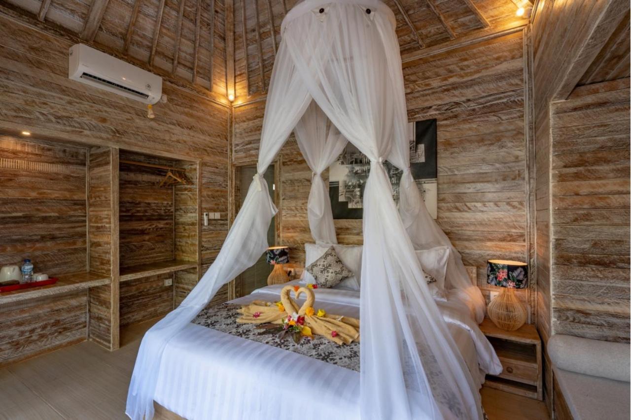 Helly'S Secret Garden Cottage Lembongan Exterior photo